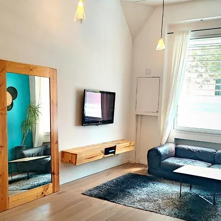 Apartment Style Loft *